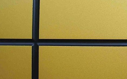 类乌齐氟碳涂料