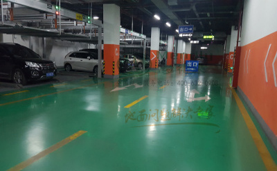 类乌齐类乌齐环氧地坪施工中的注意事项及常见问题解决指南